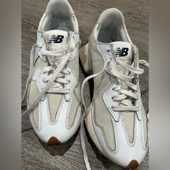 New Balance Women's 327 ‘Moonbeam Gum’ Classic Trainer Sneakers, 5.5 Medium US - Picture 7 of 8